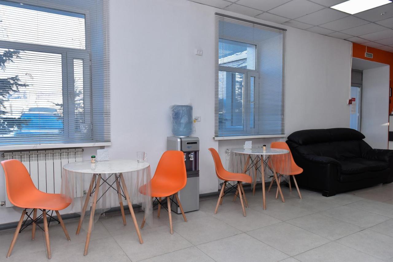 Hotel Fresh Aktöbe Kültér fotó