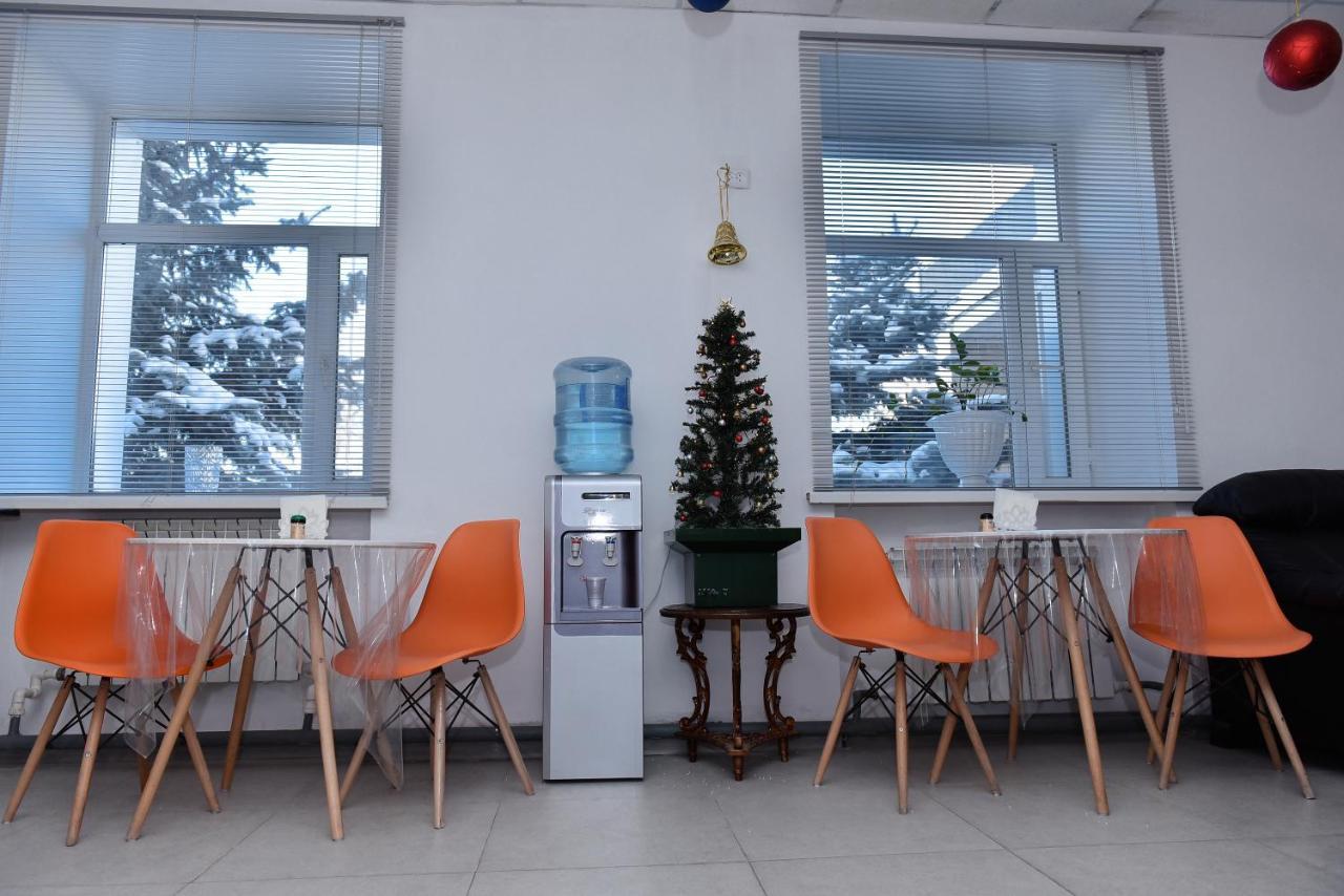 Hotel Fresh Aktöbe Kültér fotó
