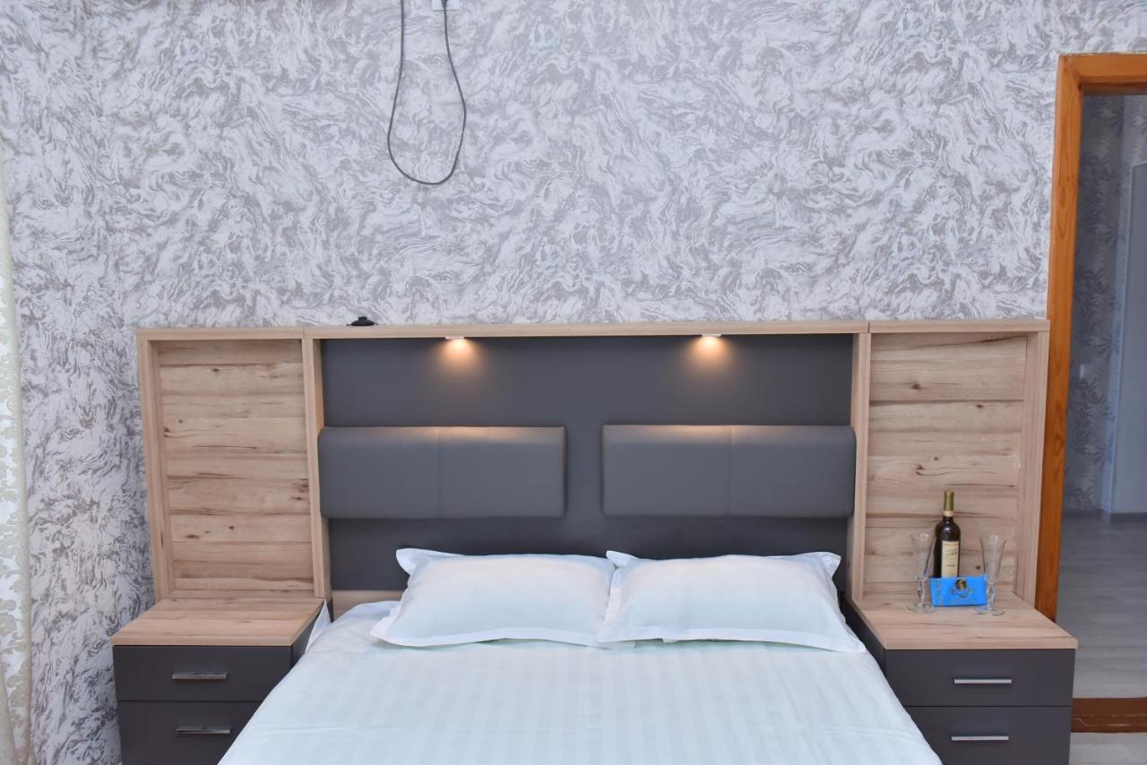 Hotel Fresh Aktöbe Kültér fotó