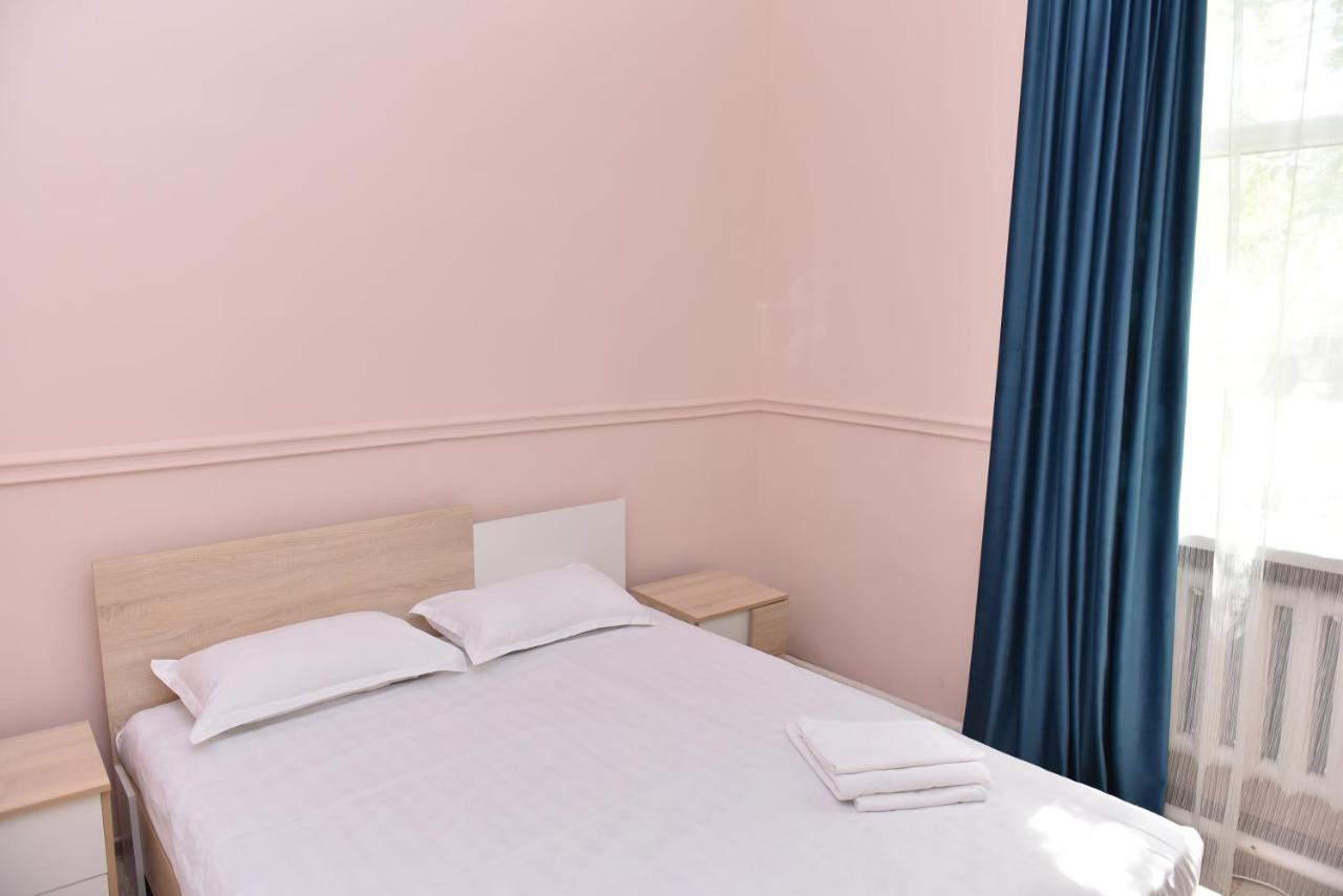 Hotel Fresh Aktöbe Kültér fotó