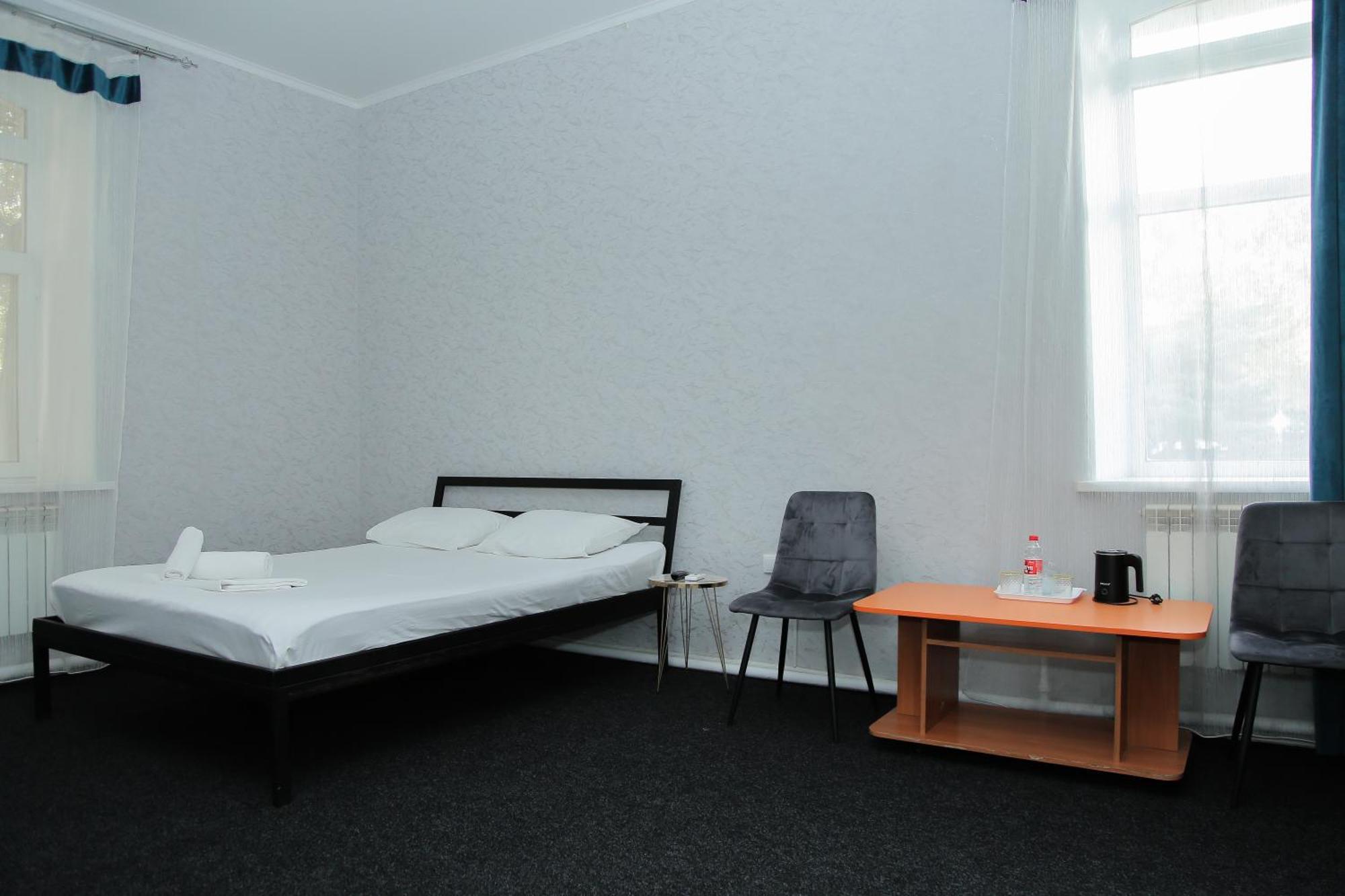 Hotel Fresh Aktöbe Kültér fotó