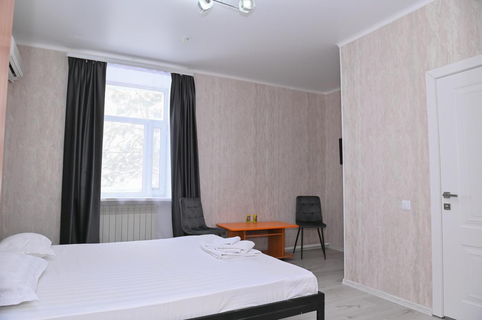 Hotel Fresh Aktöbe Kültér fotó